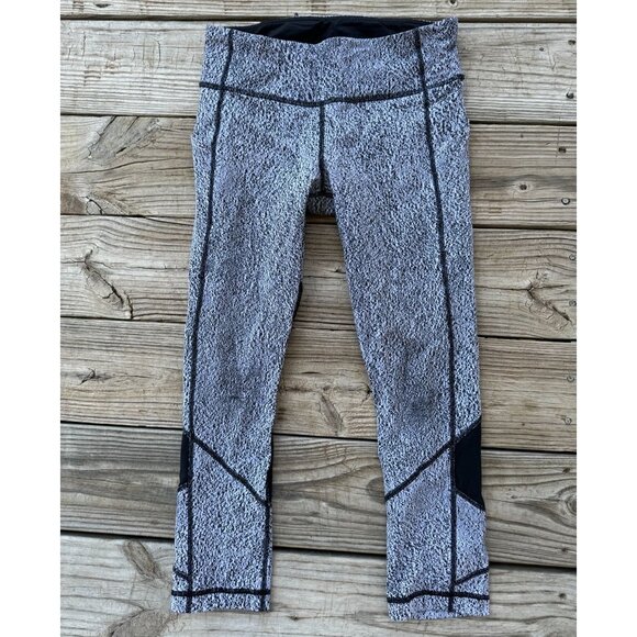 Lululemon Leggings Pace Rival Crop Power Luxtreme Spray black white Size 6 - Picture 1 of 4